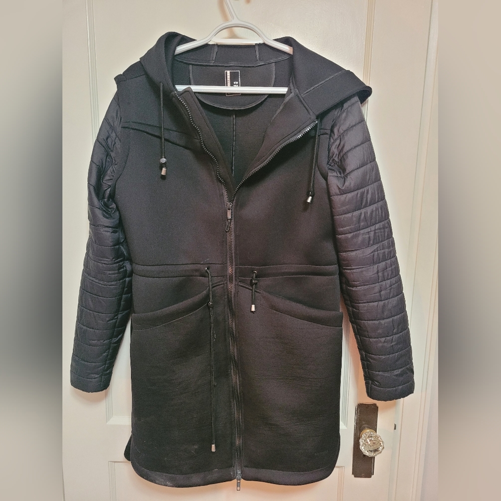 Black Mondetta Coat,Size Medium